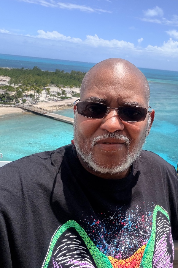 Cruise Brothers Travel Agent Donald Tillman